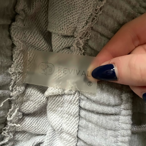 Revival Altar’d State Grey Distressed Comfy Sweatshorts Size XS - Picture 2 of 5